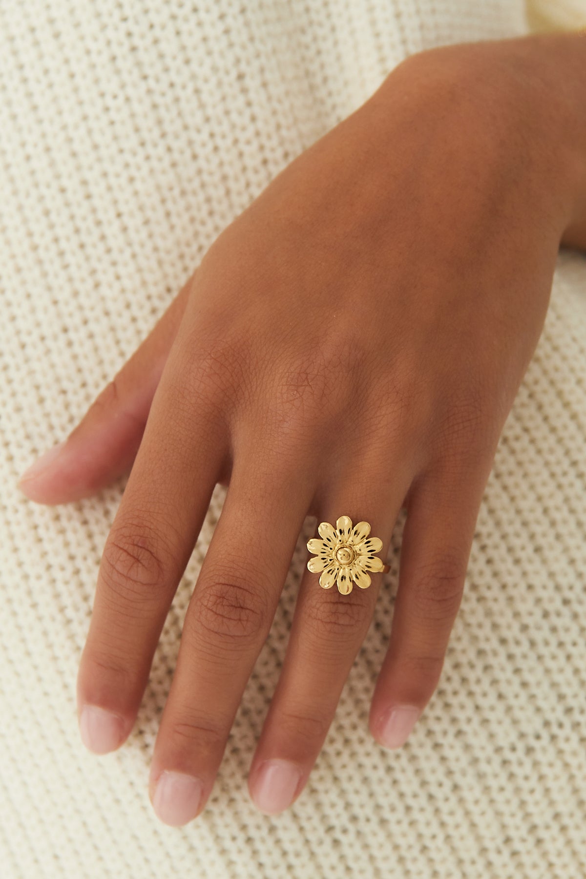 Nora Bloom Ring - gold